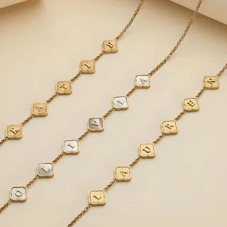 Clover Custom Name Necklace 4